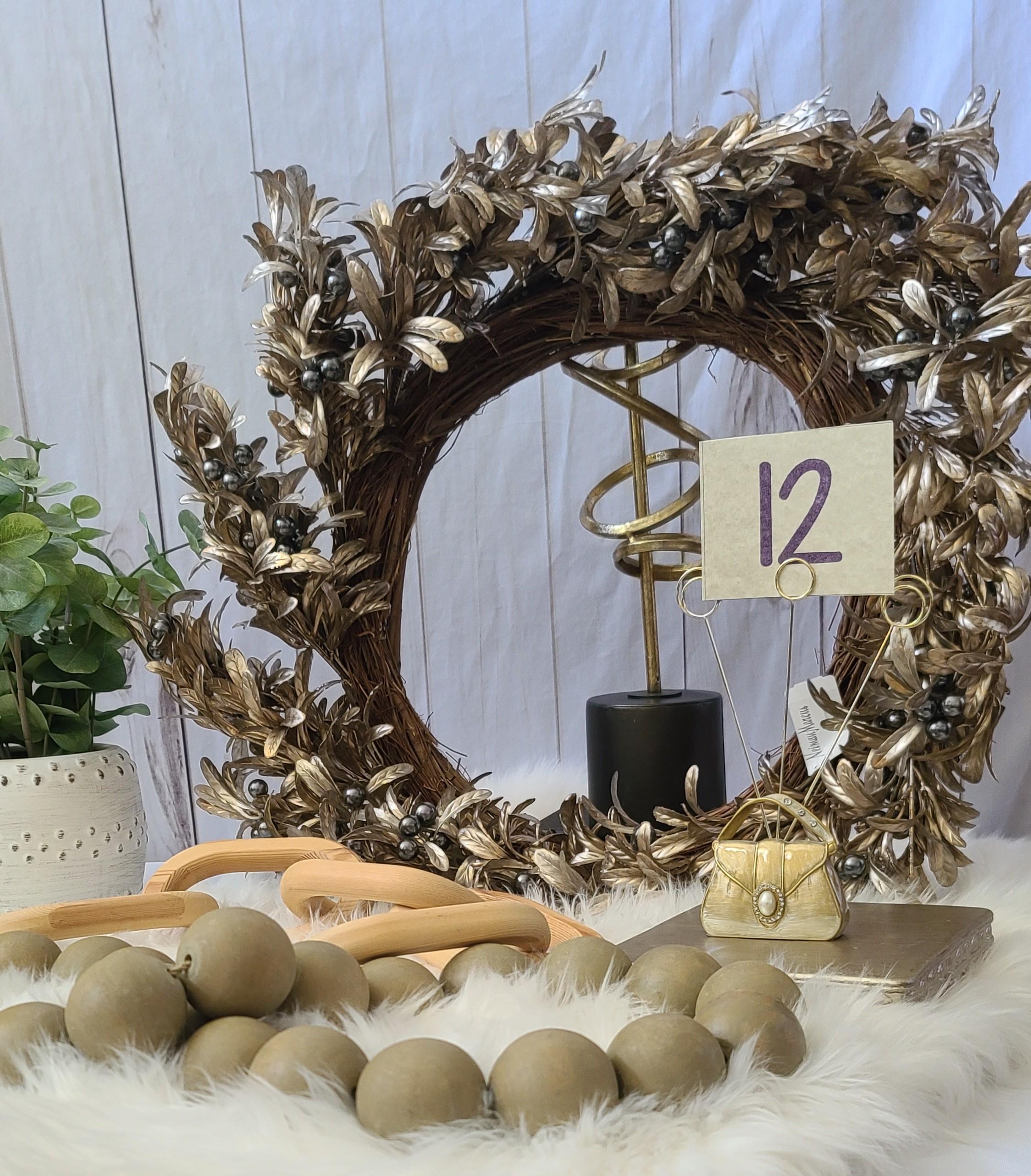 Golden Glow Wreath
